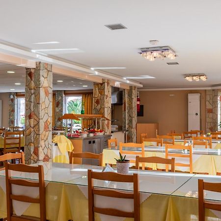 Village Inn Studios & Family Apartments Laganas Bagian luar foto