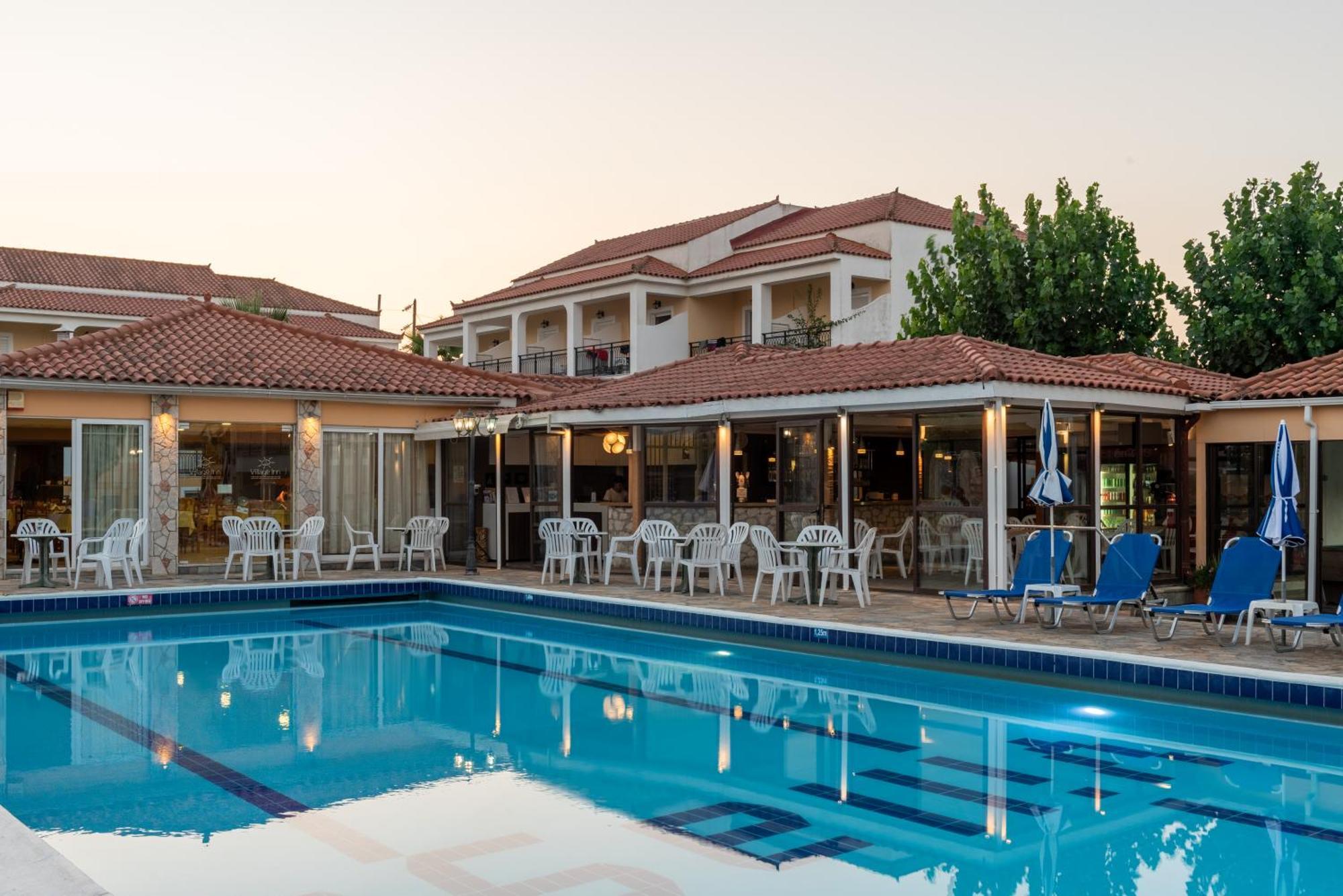 Village Inn Studios & Family Apartments Laganas Bagian luar foto