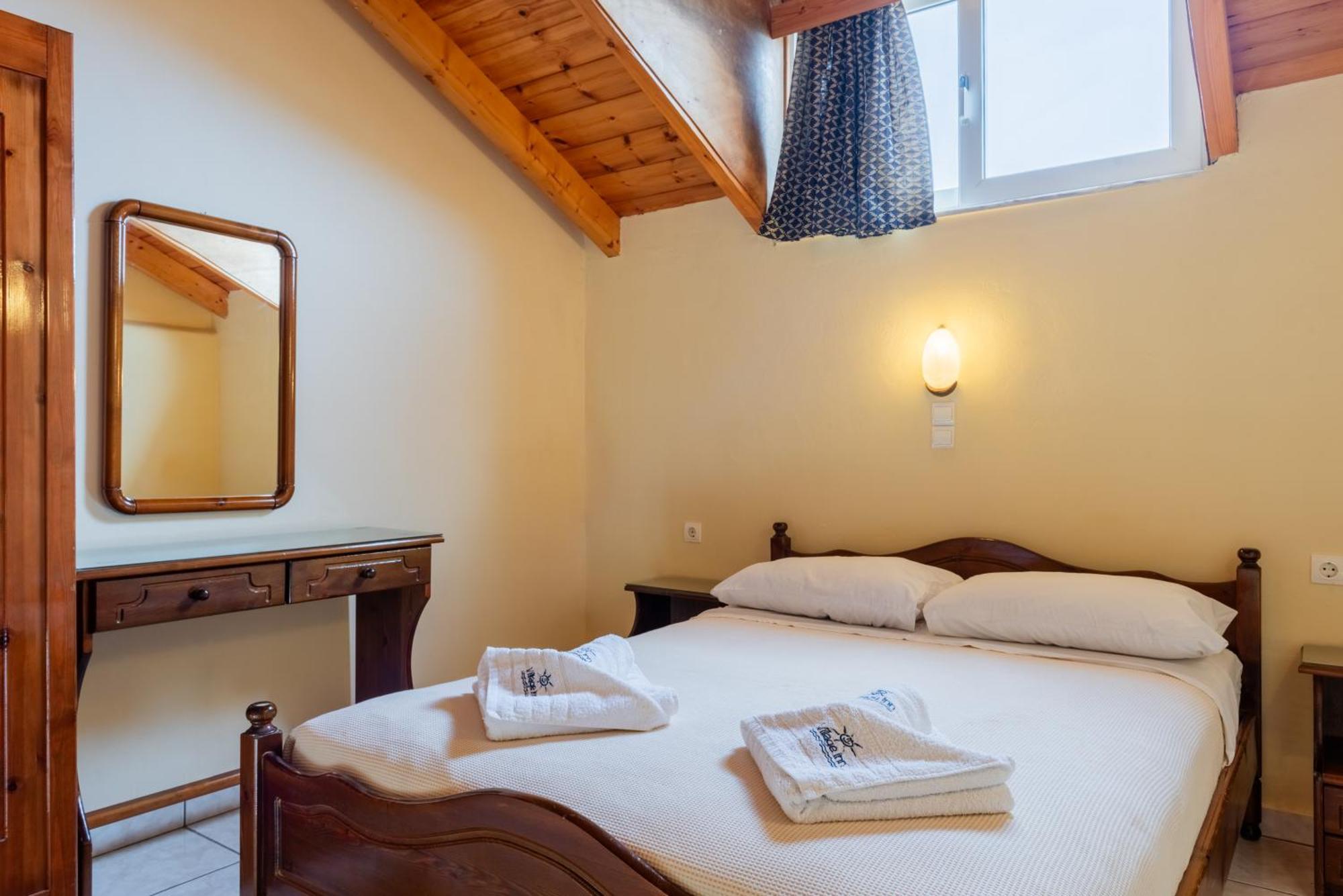 Village Inn Studios & Family Apartments Laganas Bagian luar foto