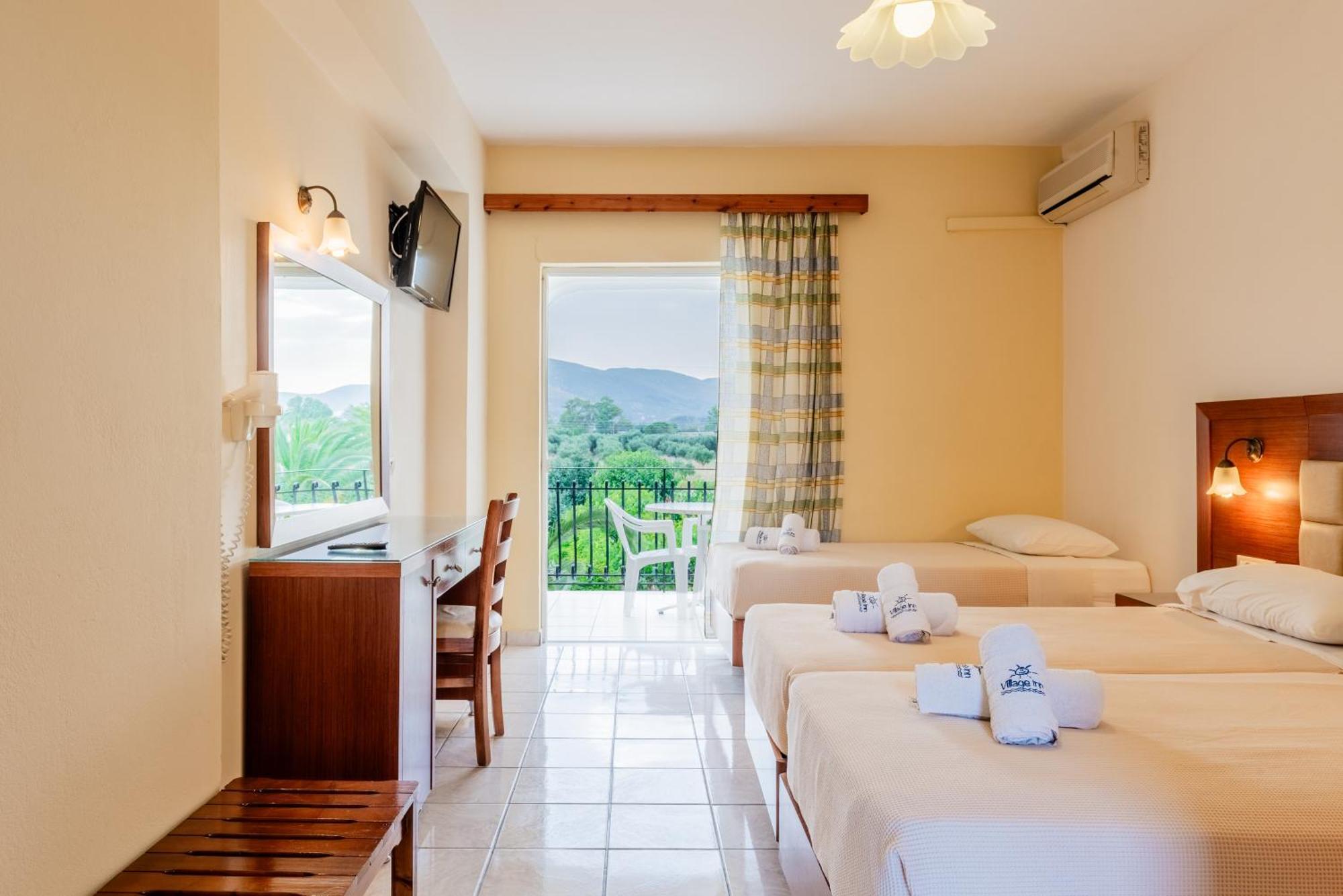 Village Inn Studios & Family Apartments Laganas Bagian luar foto